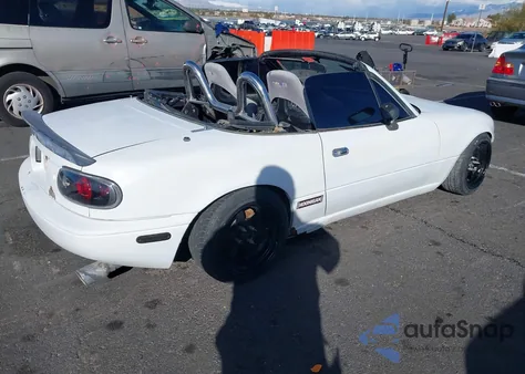 1991 Mazda Mx-5 Miata z USA, uszkodzony, nr VIN JM1NA3510M0209265